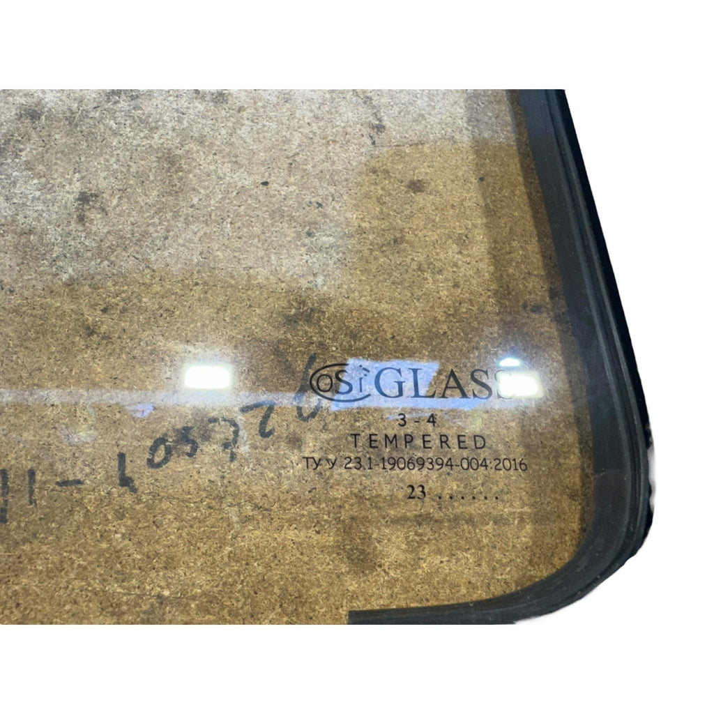 Sliding Window (L Large) – Bukhanka (Classic & Modern) – OEM 07114 - L UKR – UAZPARTS.COM UAZ onderdeel – OEM 07114 - L UKR