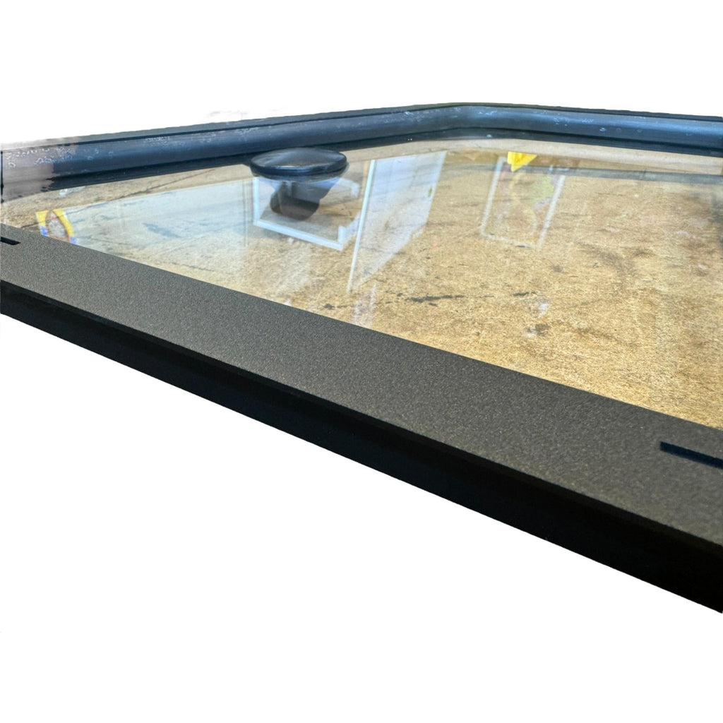 Sliding Window (L Large) – Bukhanka (Classic & Modern) – OEM 07114 - L UKR – UAZPARTS.COM UAZ onderdeel – OEM 07114 - L UKR