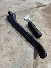 Carica l'immagine nel visualizzatore di Gallery, Snorkel (4WD) - Hunter &amp; 469 – UAZPARTS.COM UAZ PART – OEM 