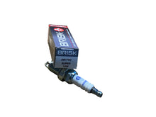 Afbeelding in Gallery-weergave laden, Spark Plug DR17YC – Bukhanka Modern (2.7L), Hunter &amp; 469 (2.7L), Patriot, Profi – OEM DR17YC – BRISK UAZ PART – OEM D17YC