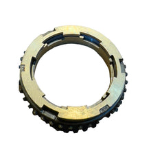 Încarcă imaginea în vizualizatorul Galerie, Synchro Ring 5 - Speed First Gear – Bukhanka Modern (2.7L), Hunter &amp; 469 (2.7L) – OEM 255 - 1701115 – UAZPARTS.COM UAZ onderdeel – OEM 255 - 170115