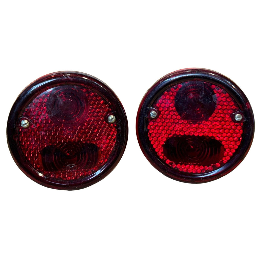 Taillight Set with Underlighting (2 pcs) – GAZ – OEM 451 - 34612377 – UAZPARTS.COM UAZ onderdeel – OEM 451 - 34612377 - onder verlichting